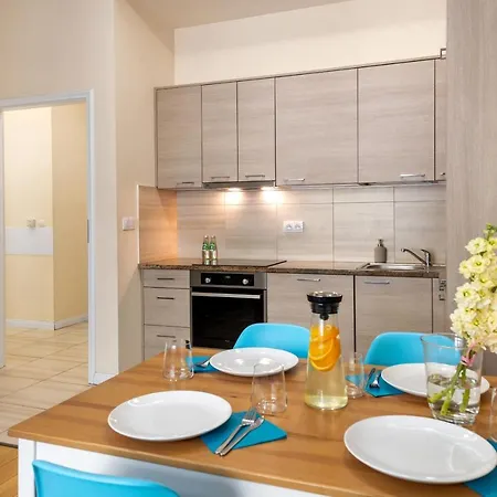 Krolewska Apartman *